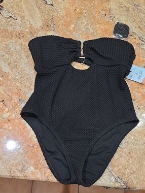 Shade & Shore Black Textured Strapless Swim Top with Gold Accent